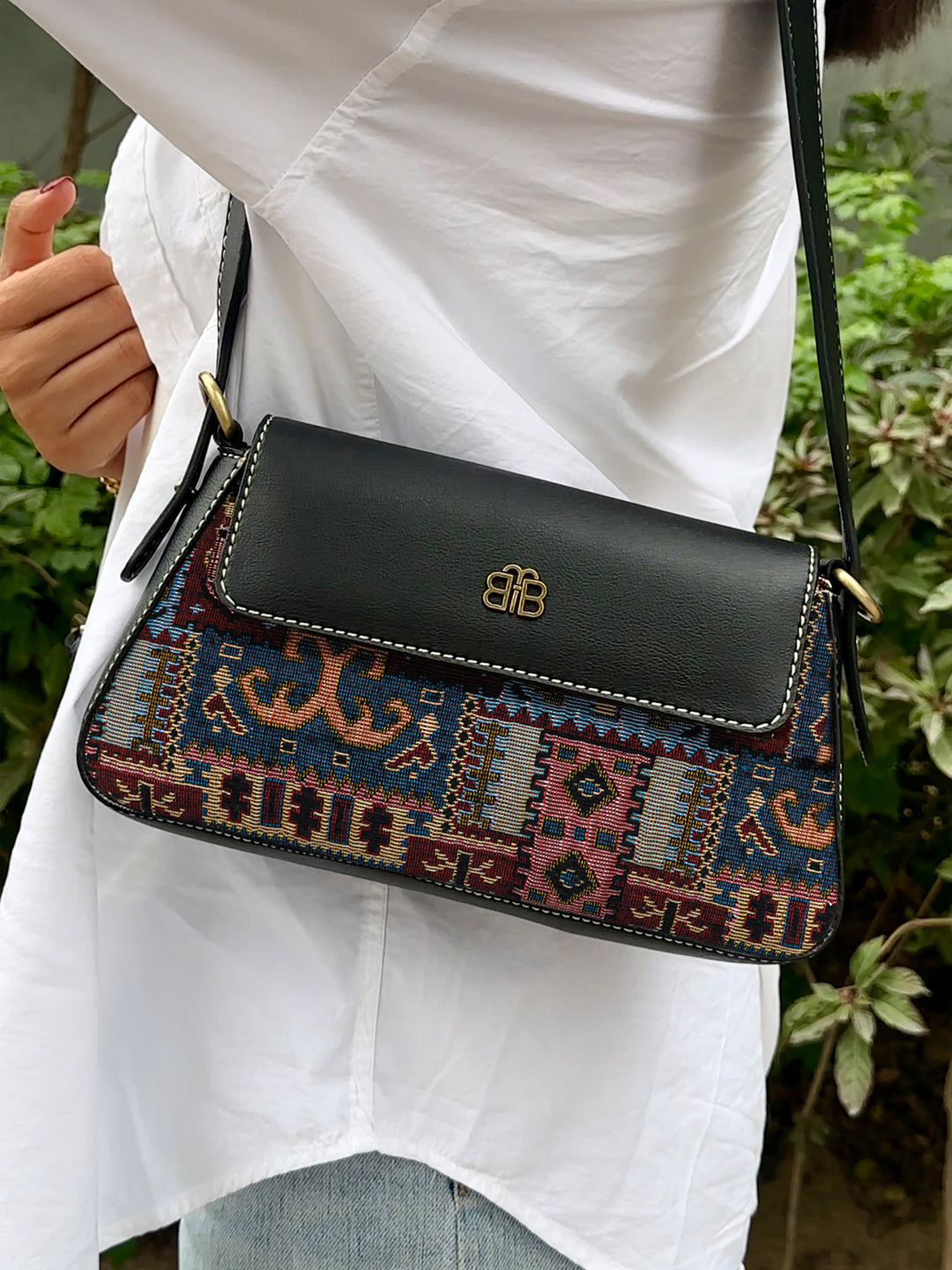 Zeya - Tribal Rood
