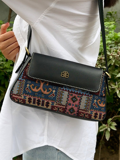 Zeya - Tribal Rood